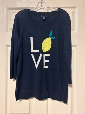 GAP Navy 3/4Sleeve 'LOVE' Graphic Top with Lemon.